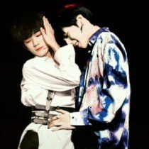 九尾狐妖香草少女